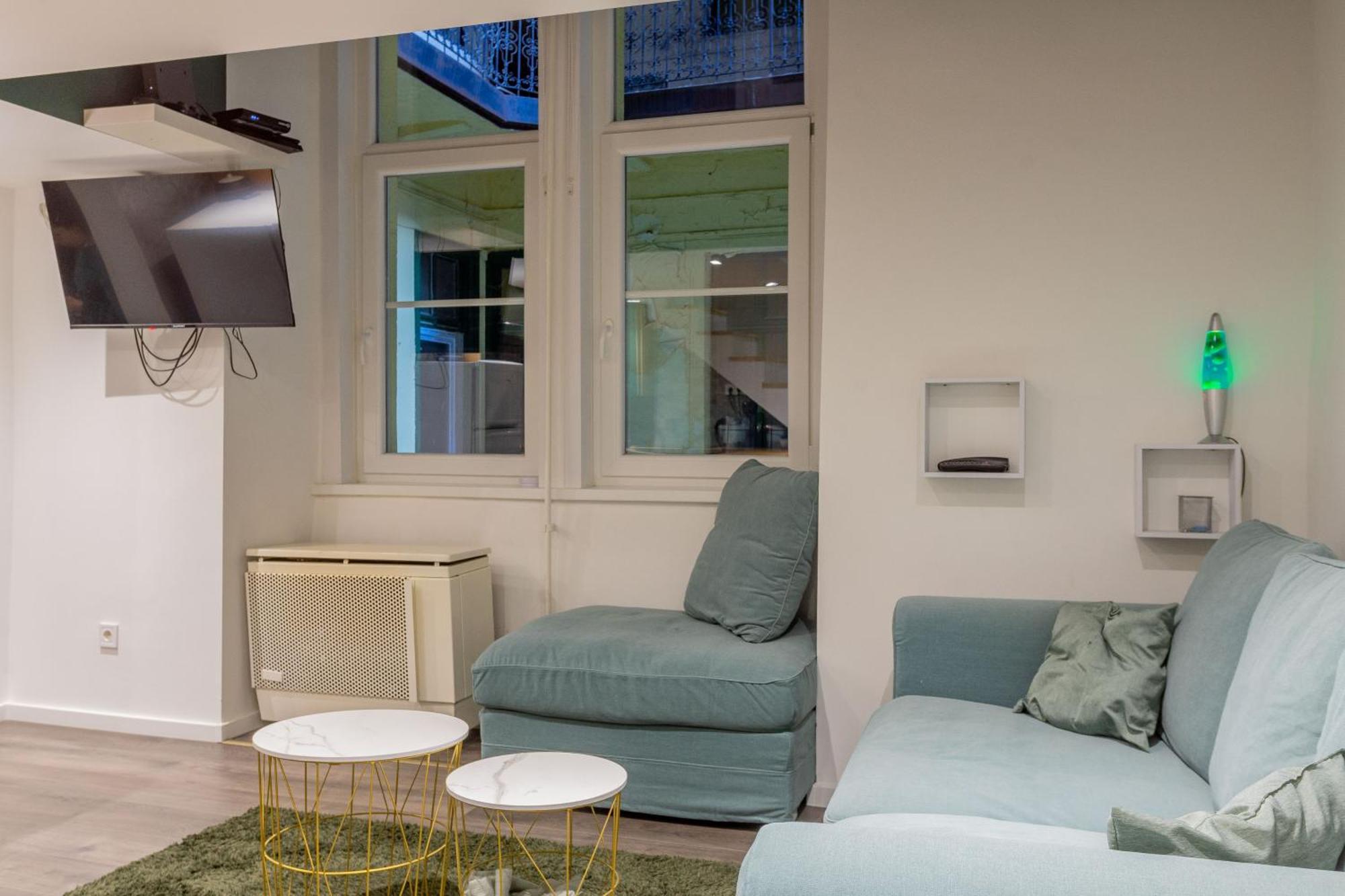 Full Equipment Designed Apartment In The Heart Of Budapest For 4 People Exterior photo