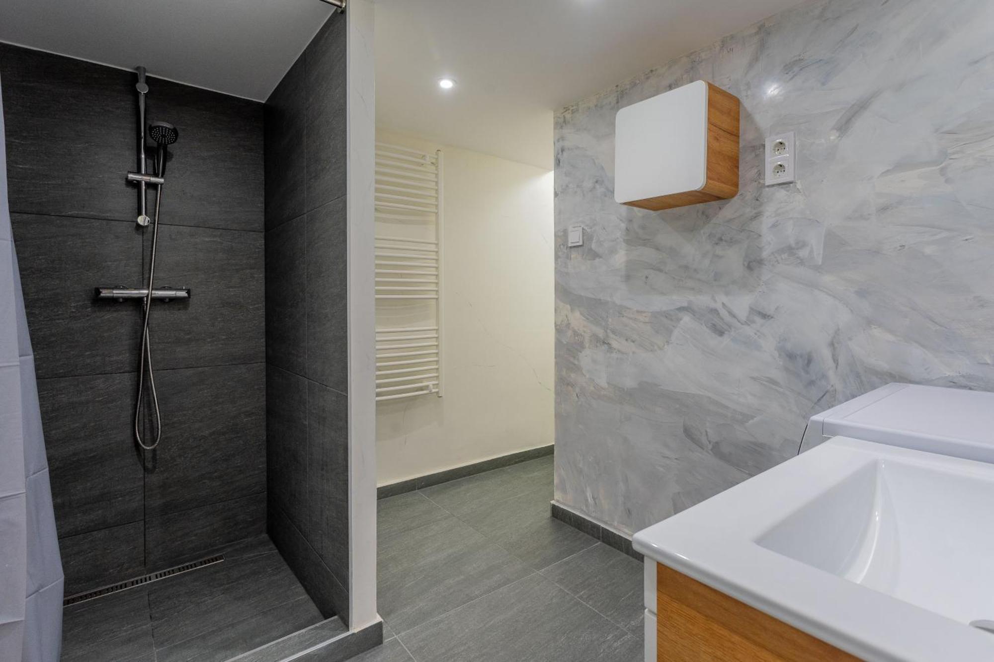 Full Equipment Designed Apartment In The Heart Of Budapest For 4 People Exterior photo