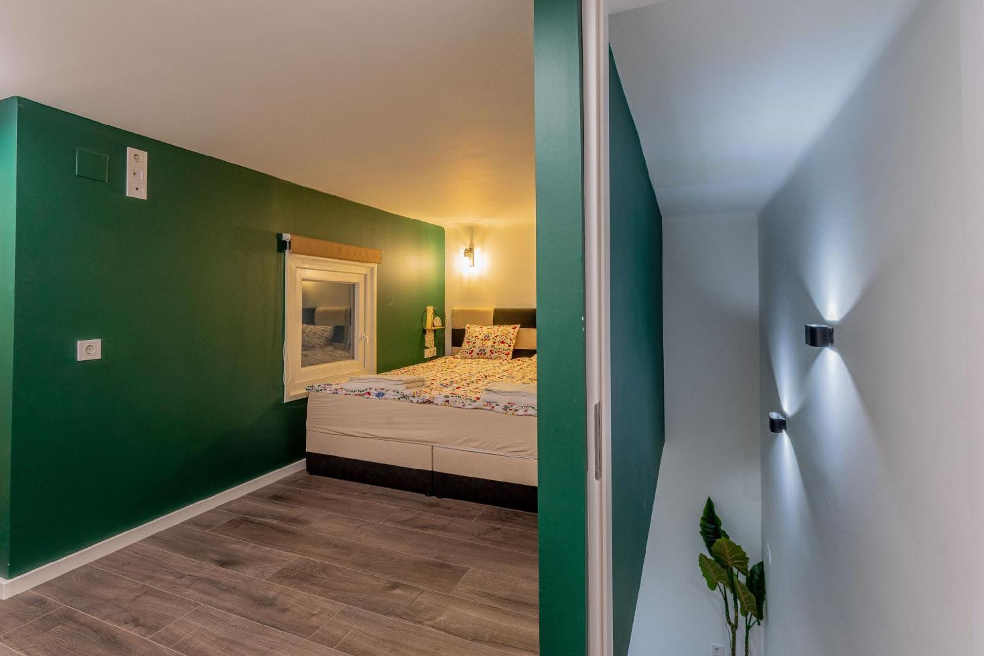 Full Equipment Designed Apartment In The Heart Of Budapest For 4 People Exterior photo