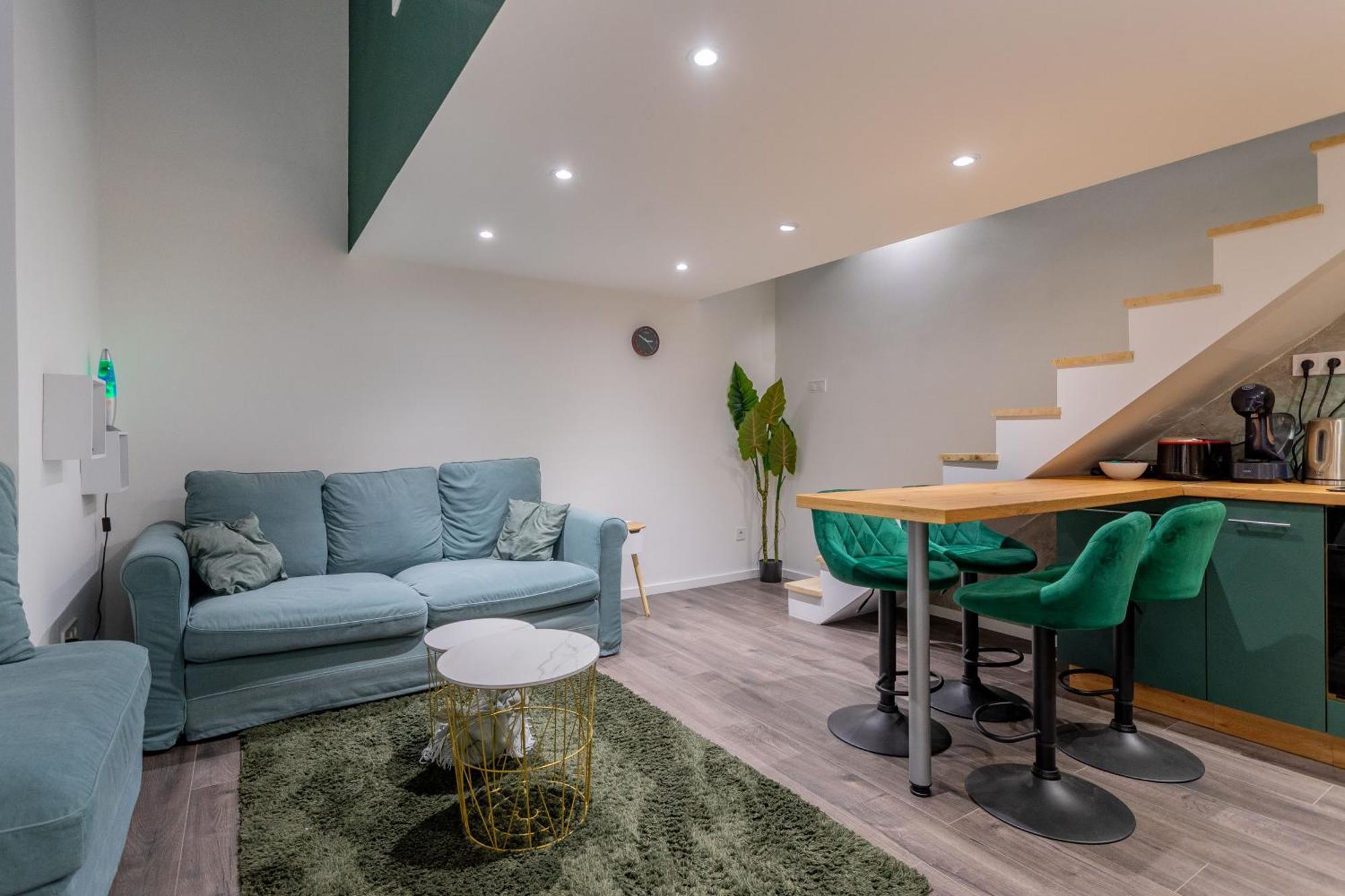 Full Equipment Designed Apartment In The Heart Of Budapest For 4 People Exterior photo