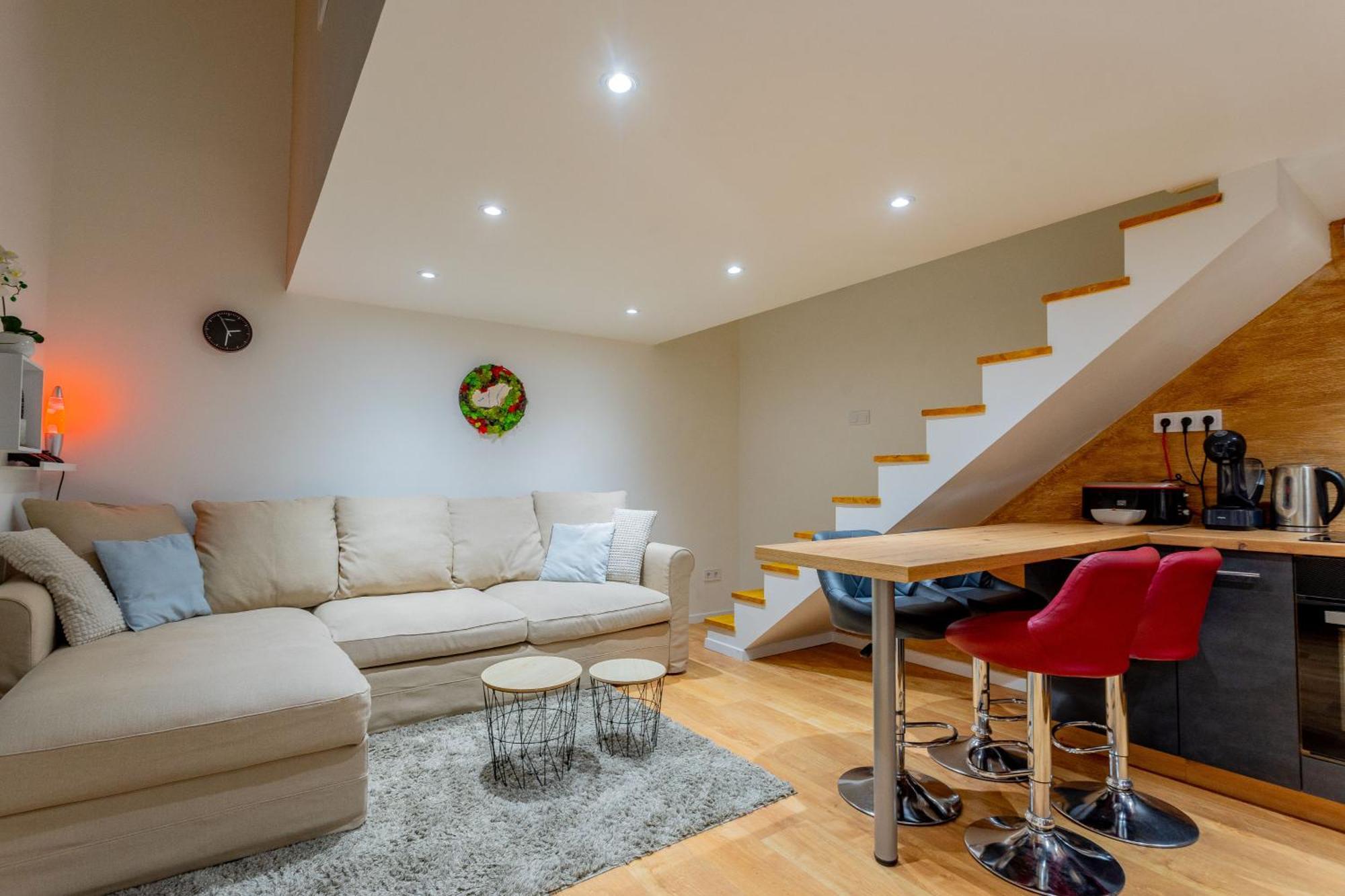 Full Equipment Designed Apartment In The Heart Of Budapest For 4 People Exterior photo